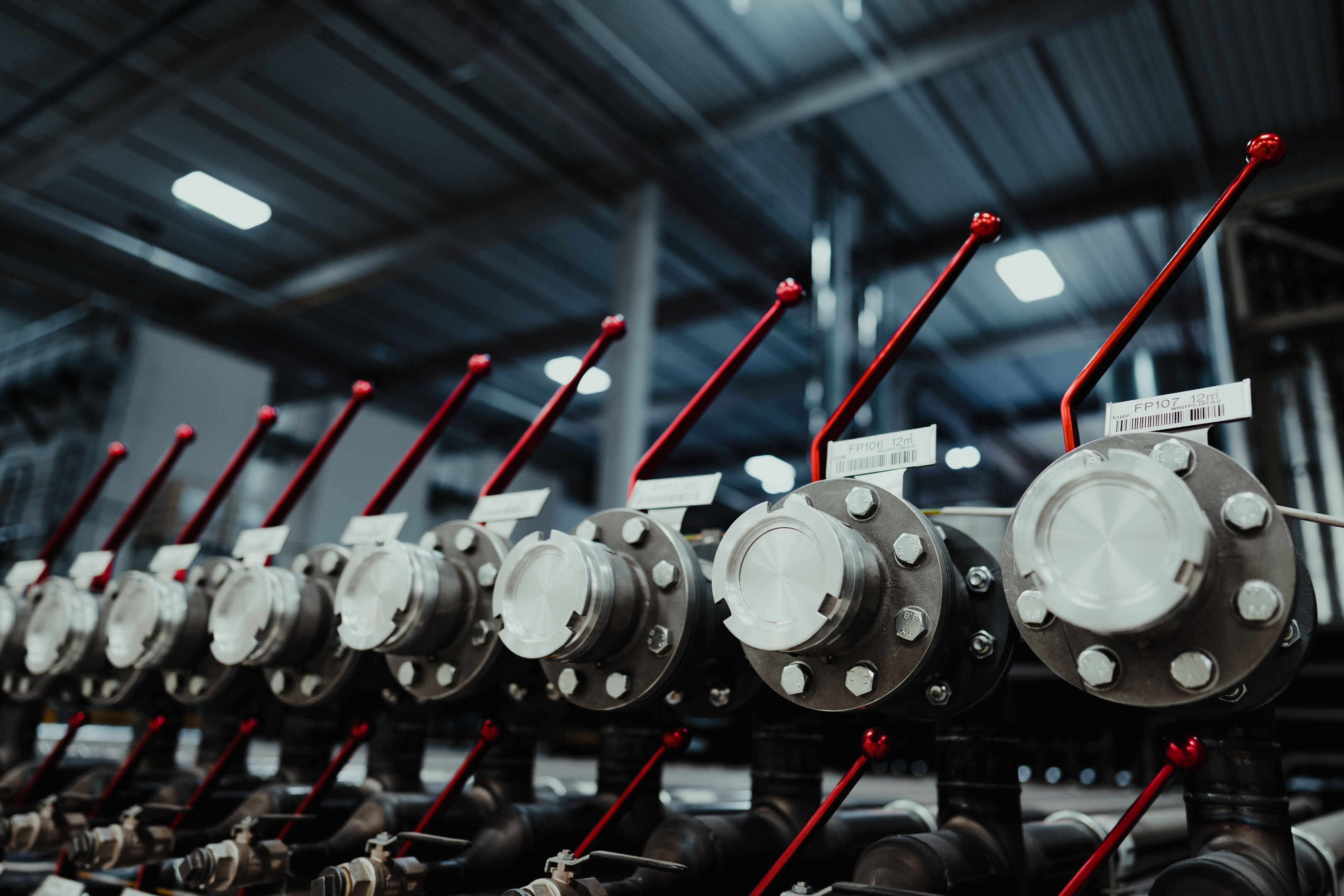 ROWE Raise the Limit Motoröle und Schmierstoffe für alle Fälle ROWE